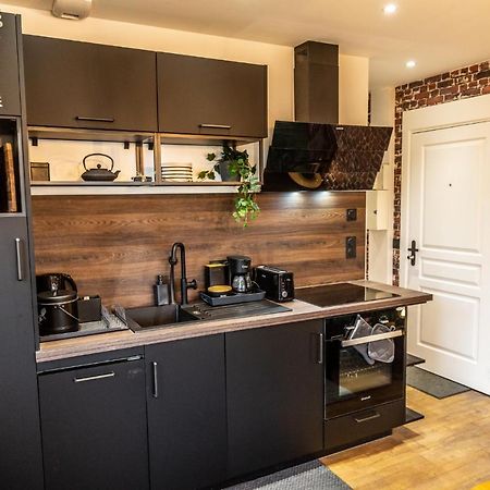Suite Indus - Jardin, Netflix Et Parking - Le Manoir Aux Pommes Orbec Exterior foto